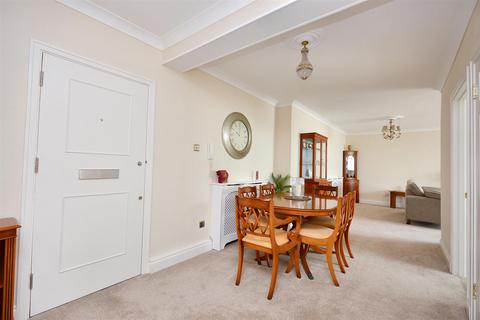 2 bedroom flat for sale, Grand Parade, Eastbourne