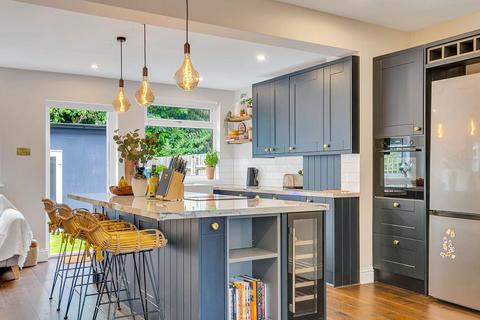 126 Abercairn Road, London, SW16 5AG