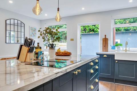 126 Abercairn Road, London, SW16 5AG