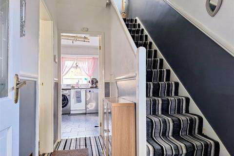 30 Oban Avenue, Oldham, OL1 4LW