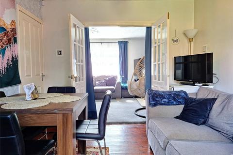 30 Oban Avenue, Oldham, OL1 4LW