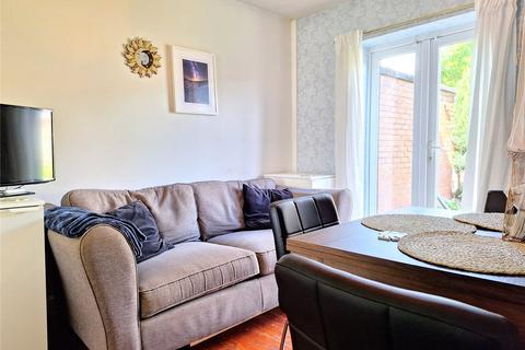 30 Oban Avenue, Oldham, OL1 4LW