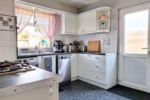 30 Oban Avenue, Oldham, OL1 4LW