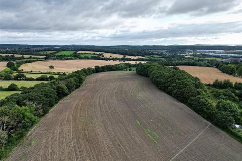 Land for sale, Arable land off The Wheel, Ecclesfield