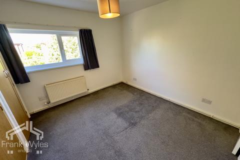 2 bedroom flat to rent, Rutland Court, Lytham St. Annes, Lancashire