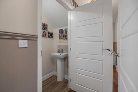 1 Woodpecker Way, Thrapston, Kettering, NN14 4RZ