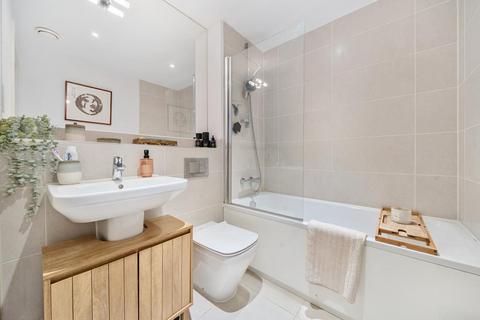 1 bedroom flat for sale, Thame,  Oxfordshire,  OX9