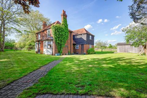 4 bedroom equestrian property for sale, Epping Green