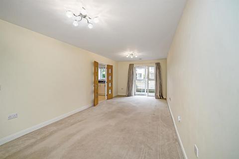 2 bedroom apartment for sale, Marlow Road, Bourne End