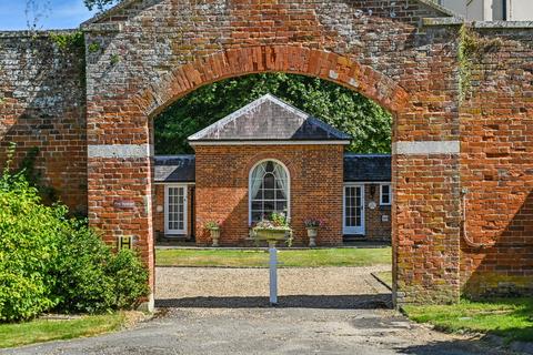 2 bedroom link detached house for sale, Lees Court, Sheldwich Lees, Faversham, Kent, ME13