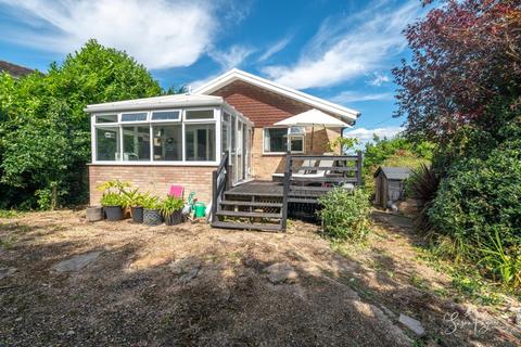 4 bedroom detached bungalow for sale, Spencer Road, Ryde