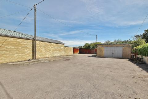 3 bedroom detached bungalow for sale, Brize Norton Road, Minster Lovell, OX29