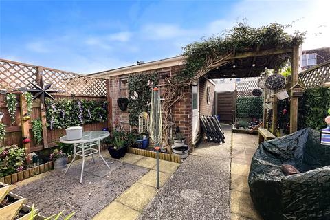 3 bedroom terraced house for sale, Bayford Road, Littlehampton, West Sussex