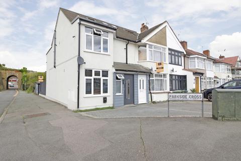 3 bedroom end of terrace house for sale, Parkside Avenue, Bexleyheath, Kent, DA7