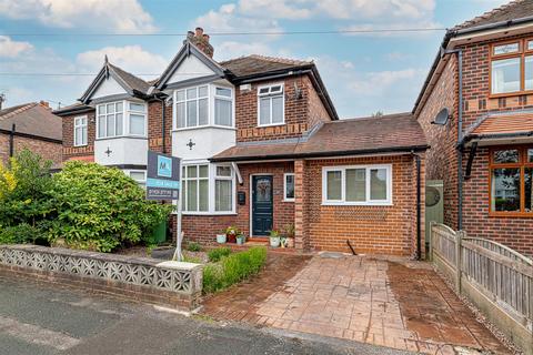 3 bedroom semi-detached house for sale, Glebe Avenue, Grappenhall, Warrington