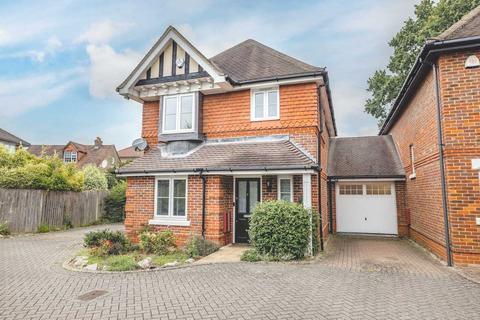 3 bedroom link detached house for sale, Swallow Fields, Iver Heath SL0