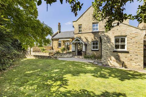 3 bedroom detached house to rent, London Road, Six Mile Bottom CB8
