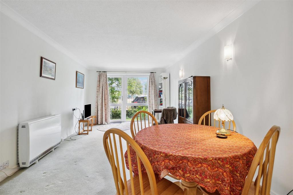 Homecross House, W4   FOR SALE