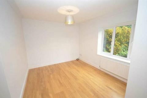 2 bedroom apartment for sale, Guildford Road, Farnham, Surrey, GU9