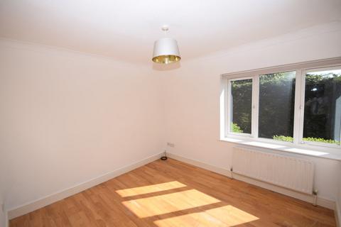 2 bedroom apartment for sale, Guildford Road, Farnham, Surrey, GU9