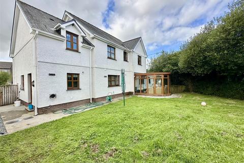 4 bedroom detached house for sale, Pencader, Carmarthenshire