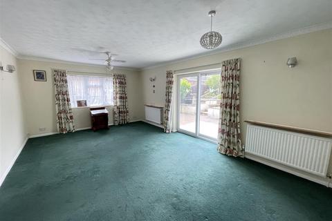 3 bedroom detached bungalow for sale, Countess Road, Salisbury SP4