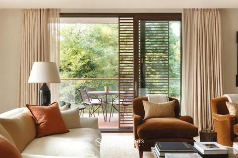 5 bedroom apartment for sale, Campden Hill, London W8