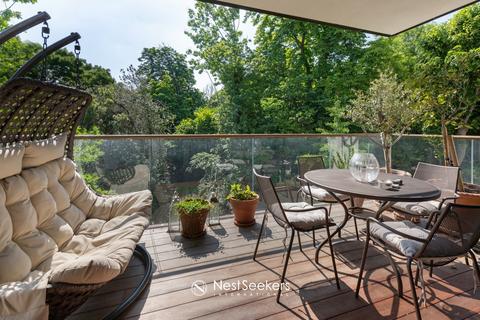 5 bedroom apartment for sale, Campden Hill, London W8