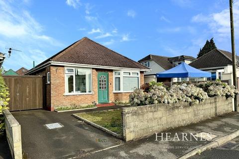 2 bedroom detached bungalow for sale, Heathfield Avenue, Wallisdown, Poole, BH12