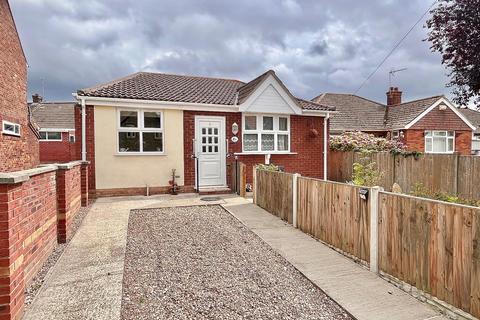 2 bedroom bungalow for sale, Martham Road, Hemsby