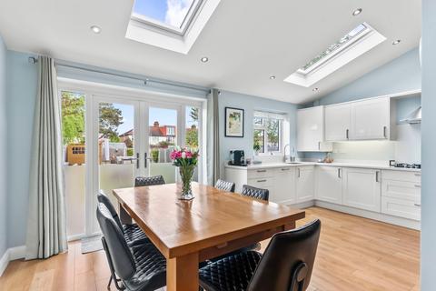 15 Priory Avenue, Sutton, SM3 8LU