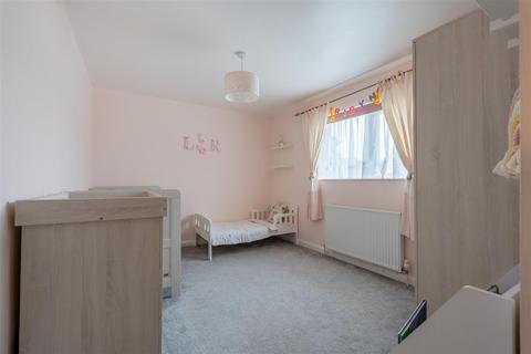 35 Showering Road, Bristol, BS14 8DL
