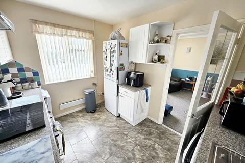 2 bedroom detached house for sale, Wesley Close, Trowbridge BA14