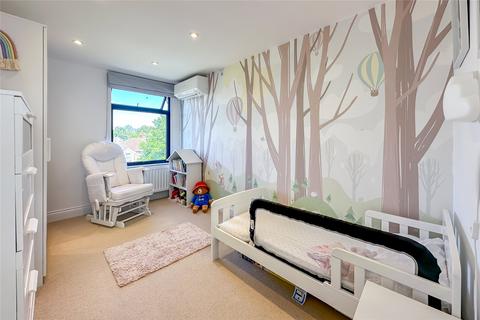 27 Burnham Road, St Albans, AL1 4QN