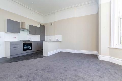 2 bedroom flat for sale, Talbot Street, Southport PR8