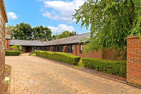 4 bedroom barn conversion for sale, Whaddon Road, Milton Keynes