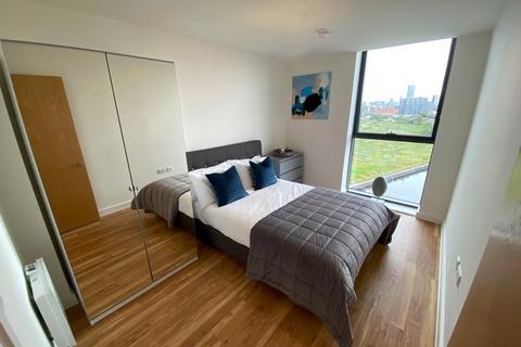 3 bedroom apartment for sale, Pomona Strand, Manchester M16