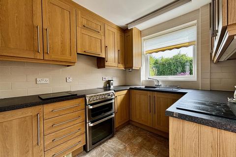 3 bedroom semi-detached house for sale, Westbourne Avenue, Garforth, Leeds