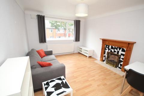 2 bedroom flat for sale, Hillingdon Road, Stretford, M32 8PB