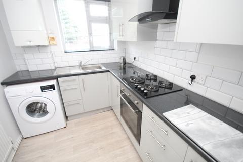 2 bedroom flat for sale, Hillingdon Road, Stretford, M32 8PB