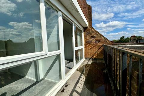 18 Sharnbrooke Close, Welling, DA16 1SL