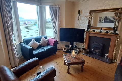 undefined, Tanygrisiau, Criccieth