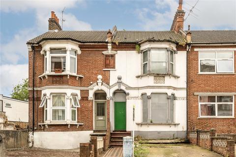 4 bedroom terraced house for sale, Charlton Church Lane, Charlton, SE7