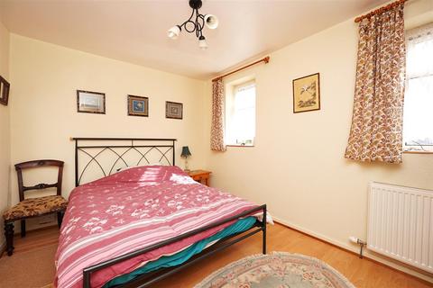 49 Angle Meadow Lane, Barrow-in-furness, LA14 4DG