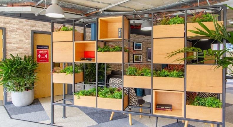 Classic En-suite (7).jpg