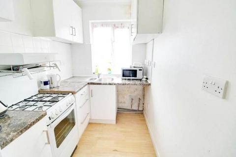 1 bedroom flat for sale, HAYES UB4