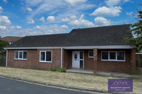 3 bedroom bungalow for sale, Drax, Selby YO8