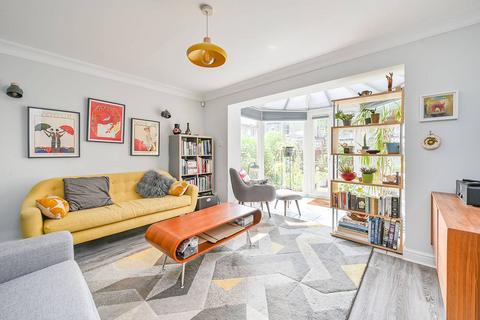 2 bedroom terraced house for sale, Bailey Mews, Chiswick, London, W4