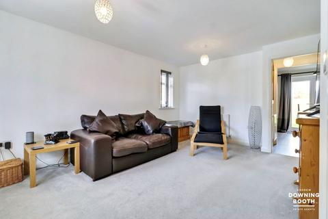 27 Wakelin Way, Lichfield, WS13 6UG