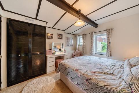 6 Coltham Fields, Cheltenham, GL52 6SP